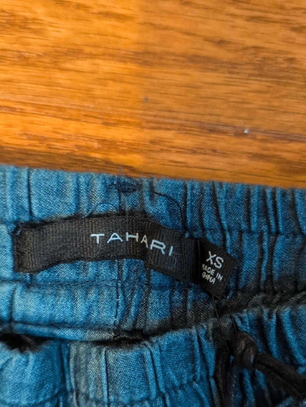 Tahari XS Blue Drawstring Denim Joggers - Picture 2 of 10